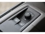 Volkswagen Crafter 50 2.0 TDI 177 | Aut. | 610x223x223 | 2.250kg laadvermogen | Clixtar | Uniek!!