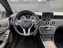 Mercedes-Benz A-klasse 250 AMG Pakket | Panoramadak | Navigatie | 18 Inch Lichtmetalen Velgen | Stoelverwarming |
