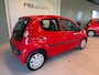 Peugeot 107 1.0-12V 5-DEURS SUBLIME-uitv/AIRCO/ISOFIX/AUX/2e EIGENAAR EN GEHEEL DEALER ONDERHOUDEN/NAP/nieuwe APK + O.H.BEURT