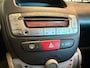 Peugeot 107 1.0-12V 5-DEURS SUBLIME-uitv/AIRCO/ISOFIX/AUX/2e EIGENAAR EN GEHEEL DEALER ONDERHOUDEN/NAP/nieuwe APK + O.H.BEURT