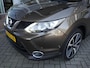 Nissan Qashqai 1.2 Tekna | Stoelverwarming | 19 inch | Rondom camera | Panoramadak | Keyless entry en start | Lederen bekleding | Parkeersensoren voor en achter | Climate control | Cruise control