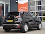 Peugeot 3008 1.2 PureTech Active | Digitale cockpit | Lichtmetalen velgen | Navigatie | Cruise control | Climate control | Apple carplay/Android auto | Parkeersensoren achter | Dealer onderhouden