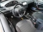 Peugeot 2008 1.2 PureTech GT-line | Navigatie | Panoramadak | 17 inch lichtmetalen velgen | Achteruitrijcamera | Parkeersensoren achter | Cruise control | Climate control | Apple carplay/Android auto