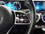 Mercedes-Benz A-klasse 180 Luxury Business Solution | Trekhaak Wegklapbaar | Stoelverwarming Voor | Sfeerverlichting | Augmented Reality | Camera Achter