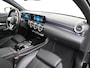 Mercedes-Benz A-klasse 180 Luxury Business Solution | Trekhaak Wegklapbaar | Stoelverwarming Voor | Sfeerverlichting | Augmented Reality | Camera Achter