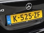 Mercedes-Benz A-klasse 180 Luxury Business Solution | Trekhaak Wegklapbaar | Stoelverwarming Voor | Sfeerverlichting | Augmented Reality | Camera Achter