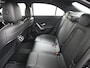 Mercedes-Benz A-klasse 180 Luxury Business Solution | Trekhaak Wegklapbaar | Stoelverwarming Voor | Sfeerverlichting | Augmented Reality | Camera Achter