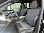 Peugeot 5008 1.2 Hybrid 145 Allure | 360 Parkeercamera/-sensoren | Adaptieve Cruise Control | Navigatie | Draadloze telefoonlader | Climate Control | Stuurverwarming | Draadloze Apple Carplay/Android Auto | Full LED | LM velgen |