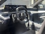Peugeot 5008 1.2 Hybrid 145 Allure | 360 Parkeercamera/-sensoren | Adaptieve Cruise Control | Navigatie | Draadloze telefoonlader | Climate Control | Stuurverwarming | Draadloze Apple Carplay/Android Auto | Full LED | LM velgen |
