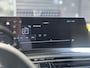 Peugeot 5008 1.2 Hybrid 145 Allure | 360 Parkeercamera/-sensoren | Adaptieve Cruise Control | Navigatie | Draadloze telefoonlader | Climate Control | Stuurverwarming | Draadloze Apple Carplay/Android Auto | Full LED | LM velgen |