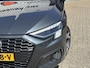 Audi A3 Limousine 35 TFSI edition one / Apple Carplay/ Android Auto / BTW / Digital Cockpit / Keyless / Camera / Stoelverwarming /