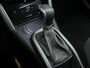Citroën C3 Aircross SUV Shine 110 pk Automaat | Navigatie | Achteruitrijcamera | Parkeersensoren Voor en Achter | LED Dagrijverlichting | Lederen Stuurwiel | Dodehoek Detectie | Climate Control | Cruise Control | 17" Lichtmetalen Velgen | Apple Carplay/Android Auto |