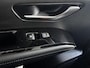 Hyundai Tucson 1.6 T-GDI HEV 230 Premium Sky Automaat / Goed onderhouden / Leder / Stuur-, stoel- en achterbankverwarming / Stoelventilatie / Navigatie / Apple Carplay Android / Winterbanden incl. /