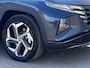 Hyundai Tucson 1.6 T-GDI HEV 230 Premium Sky Automaat / Goed onderhouden / Leder / Stuur-, stoel- en achterbankverwarming / Stoelventilatie / Navigatie / Apple Carplay Android / Winterbanden incl. /