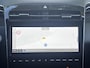 Hyundai Tucson 1.6 T-GDI HEV 230 Premium Sky Automaat / Goed onderhouden / Leder / Stuur-, stoel- en achterbankverwarming / Stoelventilatie / Navigatie / Apple Carplay Android / Winterbanden incl. /