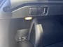 Hyundai Tucson 1.6 T-GDI HEV 230 Premium Sky Automaat / Goed onderhouden / Leder / Stuur-, stoel- en achterbankverwarming / Stoelventilatie / Navigatie / Apple Carplay Android / Winterbanden incl. /
