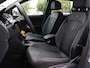 Volkswagen Tiguan 1.4 TSI eHybrid R-Line | Panoramadak | Black Style | Trekhaak | Camera | Stoel- en Stuurverwarming | Navigatie |