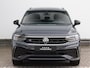 Volkswagen Tiguan 1.4 TSI eHybrid R-Line | Panoramadak | Black Style | Trekhaak | Camera | Stoel- en Stuurverwarming | Navigatie |
