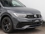 Volkswagen Tiguan 1.4 TSI eHybrid R-Line | Panoramadak | Black Style | Trekhaak | Camera | Stoel- en Stuurverwarming | Navigatie |