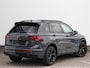 Volkswagen Tiguan 1.4 TSI eHybrid R-Line | Panoramadak | Black Style | Trekhaak | Camera | Stoel- en Stuurverwarming | Navigatie |