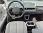 Hyundai Ioniq 5 Lounge 77.4 kWh Automaat / Accu SoH 100% / HUD / Panoramadak / Trekgewicht 1600 kg / Stuur- en Stoelverwarming /