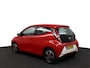 Toyota Aygo 1.0 VVT-i x-play | Airco | Achteruitrijcamera | Lichtmetalen velgen | Bluetooth |