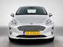 Ford Fiesta Titanium 100 pk | Navigatie | Achteruitrijcamera | Parkeersensoren Voor en Achter | Sportstoelen | LED Dagrijverlichting | Lederen Stuurwiel en Versnellingspook | Climate Control | Adaptieve Cruise Control | 16" Lichtmetalen Velgen | Apple Carplay/Android Auto |