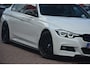 BMW 3-Serie 330e M Sport | Navigatie | Carplay | Sportstoelen | Camera | Sterrenhemel | Stoelverwarming | Uitstraling!! |