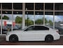 BMW 3-Serie 330e M Sport | Navigatie | Carplay | Sportstoelen | Camera | Sterrenhemel | Stoelverwarming | Uitstraling!! |