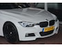 BMW 3-Serie 330e M Sport | Navigatie | Carplay | Sportstoelen | Camera | Sterrenhemel | Stoelverwarming | Uitstraling!! |