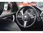 BMW 3-Serie 330e M Sport | Navigatie | Carplay | Sportstoelen | Camera | Sterrenhemel | Stoelverwarming | Uitstraling!! |