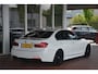 BMW 3-Serie 330e M Sport | Navigatie | Carplay | Sportstoelen | Camera | Sterrenhemel | Stoelverwarming | Uitstraling!! |