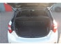 Toyota Yaris 1.5 VVT-i Dynamic pano, two-tone, boekjes,als nieuw! 16 inch velgen, camera, cruisecontrol, enz.. zie foto's 12 MND. GARANTIE