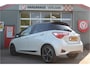 Toyota Yaris 1.5 VVT-i Dynamic pano, two-tone, boekjes,als nieuw! 16 inch velgen, camera, cruisecontrol, enz.. zie foto's 12 MND. GARANTIE