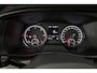 Volkswagen Transporter 2.0 TDI L2 Bulli | Camera | Adaptief cruise control | LED koplampen | Parkeersensoren | Trekhaak