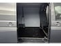 Volkswagen Transporter 2.0 TDI L2 Bulli | Camera | Adaptief cruise control | LED koplampen | Parkeersensoren | Trekhaak