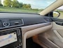 Volkswagen Passat 3.6L V6 Highline /Unieke Auto!/Nieuwstaat!/