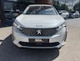 Peugeot 3008 1.6 HYbrid 225 Allure // FULL LED // DODEHOEK // KEYLESS // 360 CAMERA+SENSOREN // NAVI+CARPLAY // STOELVERWARMING //