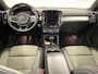 Volvo XC40 1.5 T2 Business Pro | Blis | Adaptieve cruise controle | Panorama dak | Zitting verlengers |