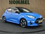 Toyota Yaris 1.5 Hybrid 130 Launch Edition - ORIGINEEL NEDERLANDSE AUTO - NAVIGATIE - PANORAMADAK - 17 INCH LICHT METALEN VELGEN - HEAD UP DISPLAY - JBL AUDIO - TWO TONE LAK - STOELEN/ STUUR VERWARMD