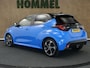 Toyota Yaris 1.5 Hybrid 130 Launch Edition - ORIGINEEL NEDERLANDSE AUTO - NAVIGATIE - PANORAMADAK - 17 INCH LICHT METALEN VELGEN - HEAD UP DISPLAY - JBL AUDIO - TWO TONE LAK - STOELEN/ STUUR VERWARMD
