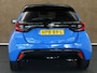 Toyota Yaris 1.5 Hybrid 130 Launch Edition - ORIGINEEL NEDERLANDSE AUTO - NAVIGATIE - PANORAMADAK - 17 INCH LICHT METALEN VELGEN - HEAD UP DISPLAY - JBL AUDIO - TWO TONE LAK - STOELEN/ STUUR VERWARMD