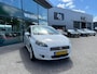 Fiat Punto Grande 1.4-16V Ed. Lusso INRUILKOOPJE!
