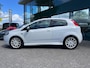 Fiat Punto Grande 1.4-16V Ed. Lusso INRUILKOOPJE!