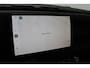 Land Rover Defender URBAN P300e 110 X-Dynamic HSE | ClearSight View | 23 Inch | Luchtvering | ACC | Stoelkoeling | Trekhaak