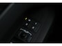 Land Rover Defender URBAN P300e 110 X-Dynamic HSE | ClearSight View | 23 Inch | Luchtvering | ACC | Stoelkoeling | Trekhaak