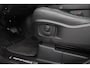 Land Rover Defender URBAN P300e 110 X-Dynamic HSE | ClearSight View | 23 Inch | Luchtvering | ACC | Stoelkoeling | Trekhaak