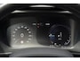 Volvo XC40 1.5 T4 Recharge R-Design - Camera - Stoel/Stuur verwarming - Navi - BLIS - Voorruit Verwarming - Rijklaar