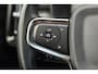 Volvo XC40 1.5 T4 Recharge R-Design - Camera - Stoel/Stuur verwarming - Navi - BLIS - Voorruit Verwarming - Rijklaar