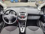 Toyota Aygo 1.0-12V Comfort Navigator | Met airco, navigatie via TOMTOM, elektrische ramen,